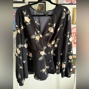 Torrid Black Floral Crepe Surplice Midi Peplum Blouse Boho Black Size 2X
